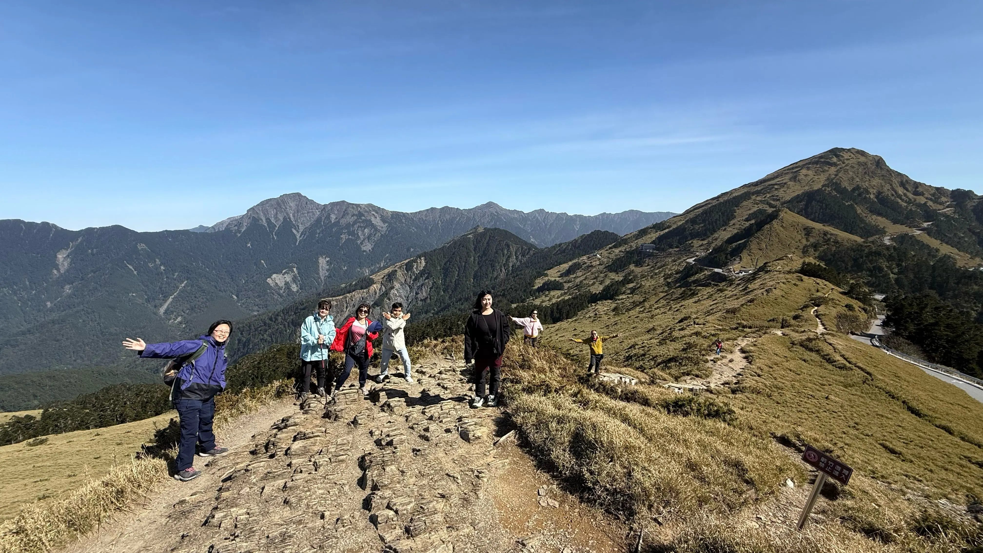 Hiking community at Hehuanshan, Taiwan